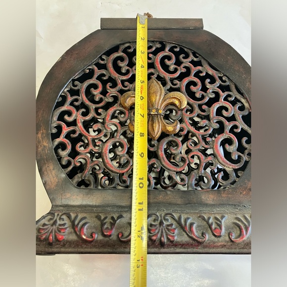 Ornate Brown and Gold Fleur-de-Lis Decorative Accent - Picture 9 of 10